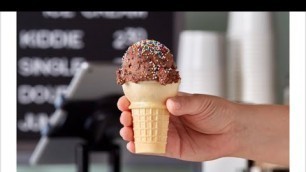 'Wayne County Jail food gives you Ice Cream Cone B@@ty'