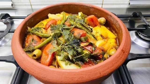 'Morrocan Chicken Tagine | Moroccan Food | The Family Cuisine | 4K Video'