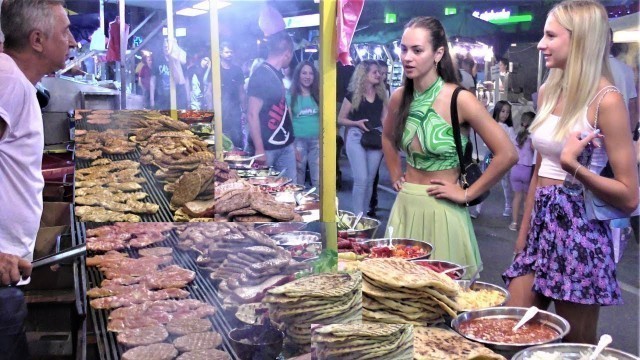 'Street Food in Serbia. Burgers and Grilled Meat Paradise. \'Rostiljijada\' Grill Festival, Leskovac'