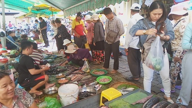 'Asian Fresh Market Food - Amazing Foods And People Activities - Phnom Penh Street Food'