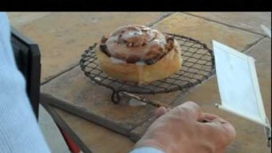 'Food Photographer Stephen Hamilton shoots a Cinnamon Roll'