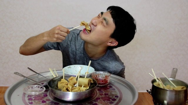 '어묵먹방 Korean food fish cake eating show'