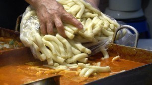 'the original Tteokbokki and big size Fried foods - Korean street food'