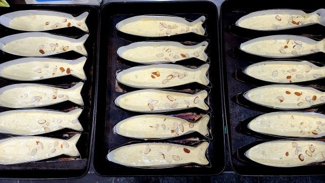 'Fish-shaped pound cake - Korean Street Food /부산 고등어빵을 아시나요?'