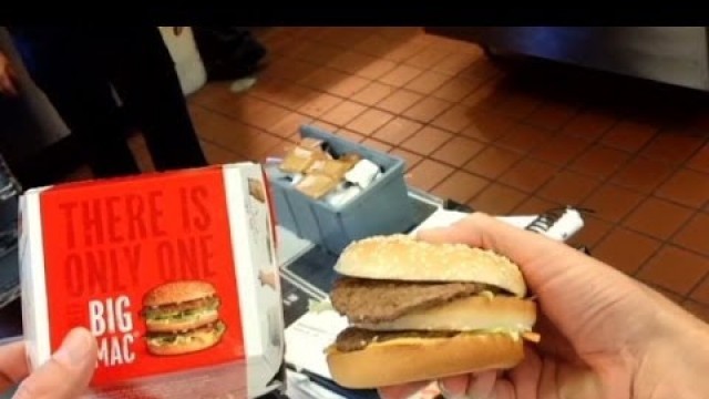 'Quest to make fast food match ad picture'