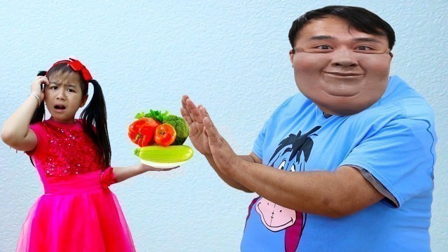 'Jannie Pretend Play Preparing Healthy Food for Uncle to Eat| Funny Johny Johny Exercise Kids Video'