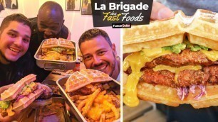 'Ces WAFFLES au POULET FRIT mettent K.O la BRIGADE des FAST FOODS! - VLOG #1056'