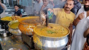 'Famous Dal Pakwan of Ulhasnagar | Sindhi Breakfast | Indian Street Food'