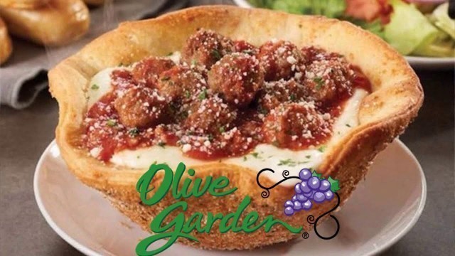 'Olive Garden ☆MEATBALL PIZZA BOWL☆ Food Review!!!'