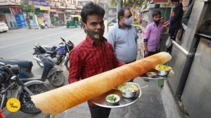 'Delhi\'s Biggest Dosa Rs. 200/- l Madras Cafe l Shahdara Street Food'