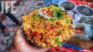 'Kolkata’s Famous Jhal Muri & Bhel Puri At Dharamtala New Market || Street Food India'