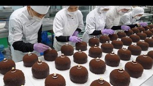 'Chocolate Bomb! Giant Nut Chocolate Cake / Korean Food Factory'