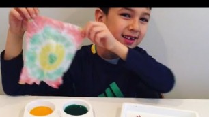 'Tie-dye baby wipes - easy kids activity'