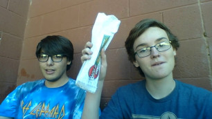 'IDUBBBZ LEGIT FOOD REVIEW EXPOSED!! (NOT CLICKBAIT +FOOD REVIEW)'
