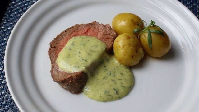 'Béarnaise Sauce Recipe - How to Make the Best Béarnaise'