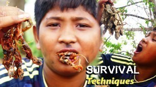 'Primitive Technology: Primitive boy Catching a lot of Lizard - a boy eating Lizard delicious'