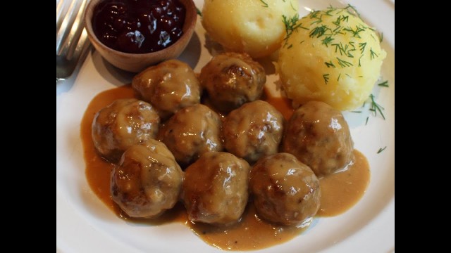 'Swedish Meatballs Recipe -- Beef & Pork Meatballs with Creamy Brown Gravy'