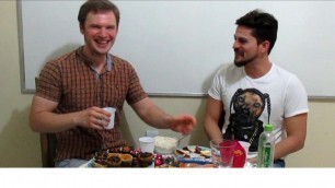 'GRINGO PROVA COMIDA BRASILEIRA-- Brazilian food reaction video. Ukranian tries Brazilian food.'