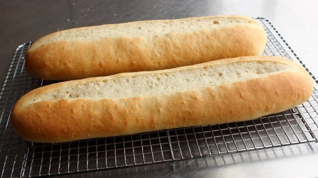 'Cuban Bread Recipe - How to Make Cuban Bread for Cubano Sandwiches'