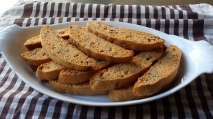 'Almond Biscotti - How to Make Biscotti - Crunchy Italian Dipping Cookies'