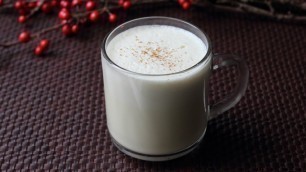 'Homemade Eggnog Recipe – How to Make Classic Christmas Eggnog'