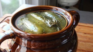 'Homemade Dill Pickles - How to Make Naturally Fermented Pickles'