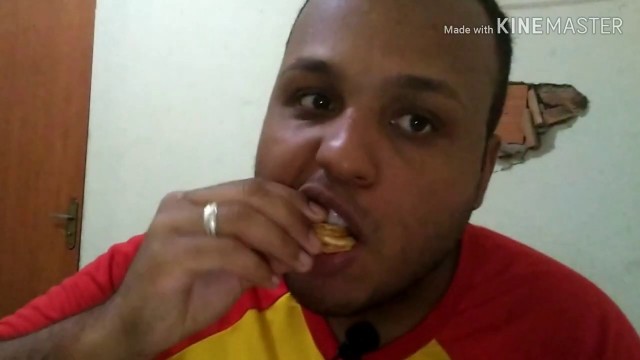 'ASMR COMIDA - BANANA FRITA (SONS DE MASTIGAÇÃO) MUKBANG EATING #BRAZILIAN#FOOD'