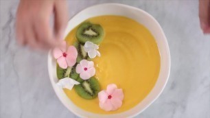 'Food Styling a Smoothie Bowl'