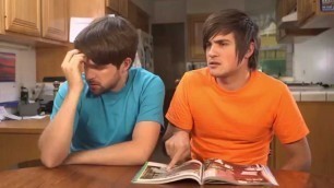 'FOOD BATTLE 2006-2014 - SMOSH EN ESPAÑOL LATINO [1080p]'