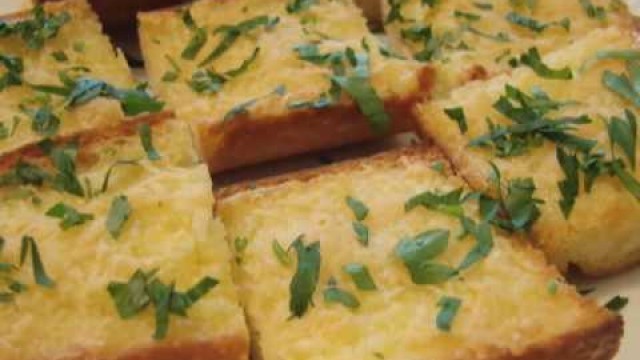 'Garlic Bread Recipe - Aioli Garlic Bread'