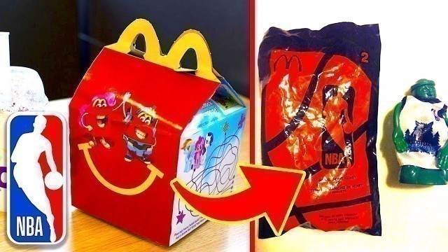 '10 McDonald\'s Happy Meal Secrets That Kids Can\'t Find Out'