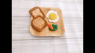 'How to make a bread ,Sunny side up and Veggies with Play doh/Clay modelling Bread'