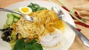 'Kanom Jeen Namya Recipe (Rice Noodles w/ Fish Curry) ขนมจีนนำ้ยา- Hot Thai Kitchen!'