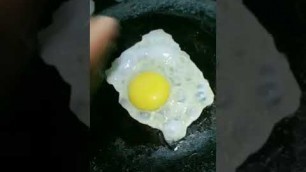 'BEST BREAKFAST EVER SUNNY SIDE UP EGG RECIPE#Shorts'