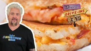 'Guy Fieri Eats Grilled PIMENTO Mac \'n\' Cheese | Diners, Drive-Ins and Dives | Food Network'