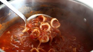 'Calamari Marinara - Tender Calamari in Tomato Sauce Recipe'