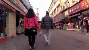 'Empty food street in Wuhan — Driving in China'