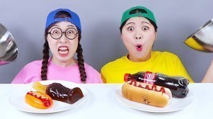 'Real VS Jelly Chocolate Food Challenge DONA'