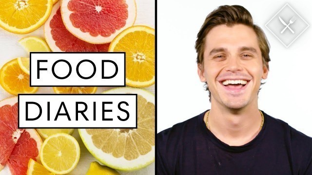 'Everything Queer Eye\'s Antoni Porowski Eats in a Day | Food Diaries: Bite Size | Harper\'s BAZAAR'