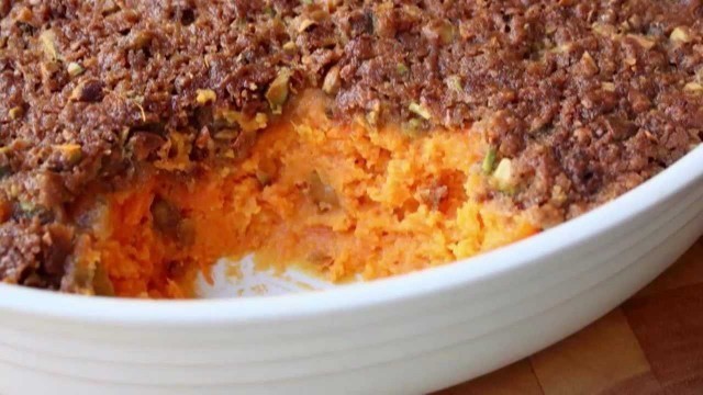 'Sweet Potato Casserole with Pistachio Crust - Thanksgiving Sweet Potato Casserole Side Dish Recipe'