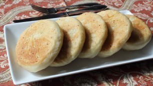 'Easy English Muffins - How to Make English Muffins'