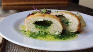 'Chicken Kiev - Crispy Chicken Breast Stuffed with Garlic Butter Sauce - How to Make Chicken Kiev'