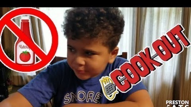 'Preston Eats: Cook Out Hot Dog'